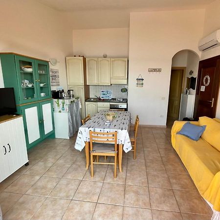 Appartamento Fronte Mare Residence Weber La Maddalena  Exterior foto